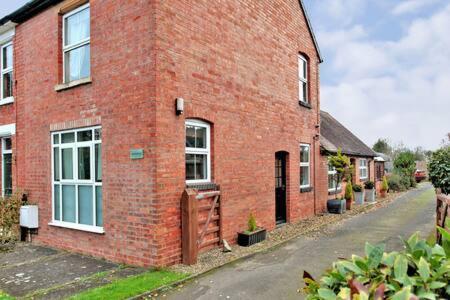 Lovely Comfortable 3 Bed Home, Worcester Luaran gambar